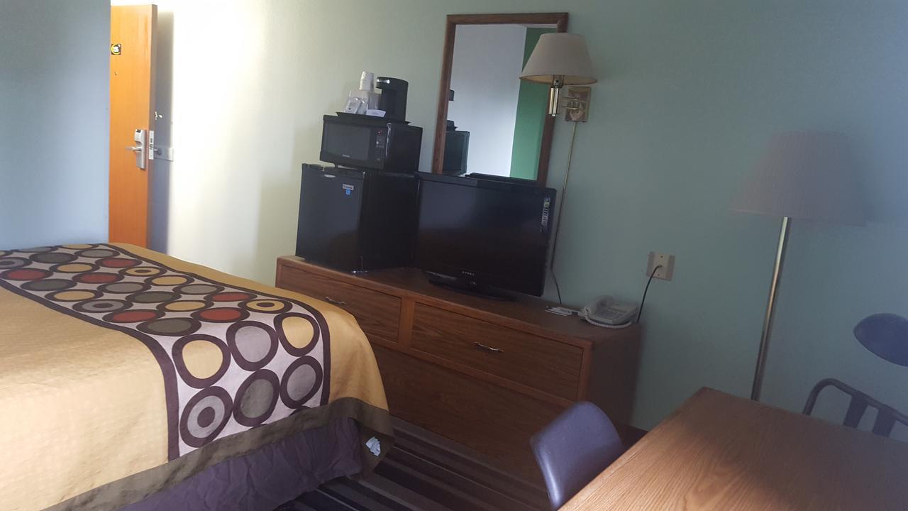 Super 8 By Wyndham Airport I90 Hotell Sioux Falls Exteriör bild