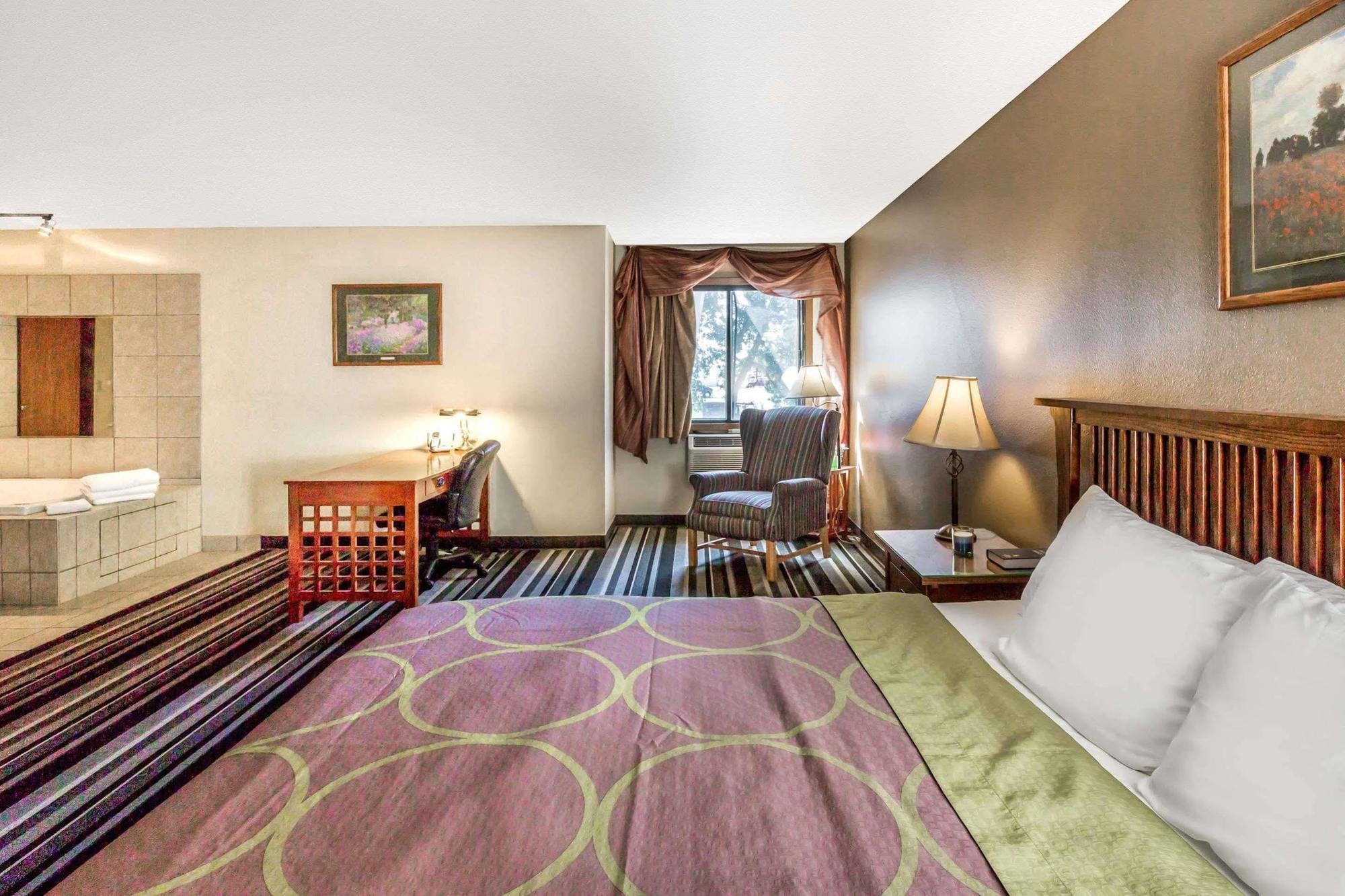 Super 8 By Wyndham Airport I90 Hotell Sioux Falls Exteriör bild